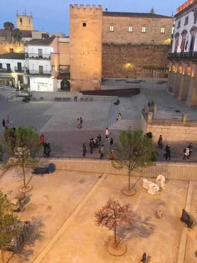 Kubik Apartamentos K3 Caceres Bagian luar foto
