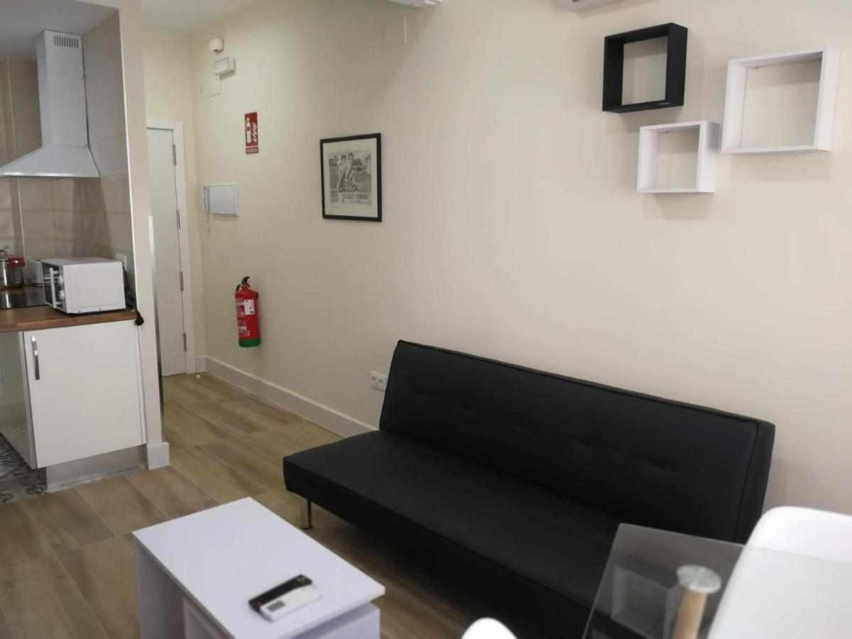 Kubik Apartamentos K3 Caceres Bagian luar foto