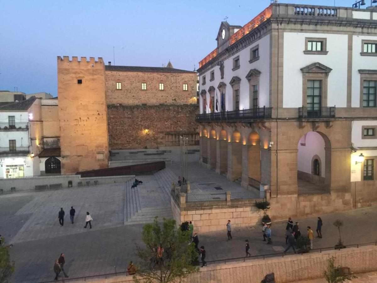 Kubik Apartamentos K3 Caceres Bagian luar foto