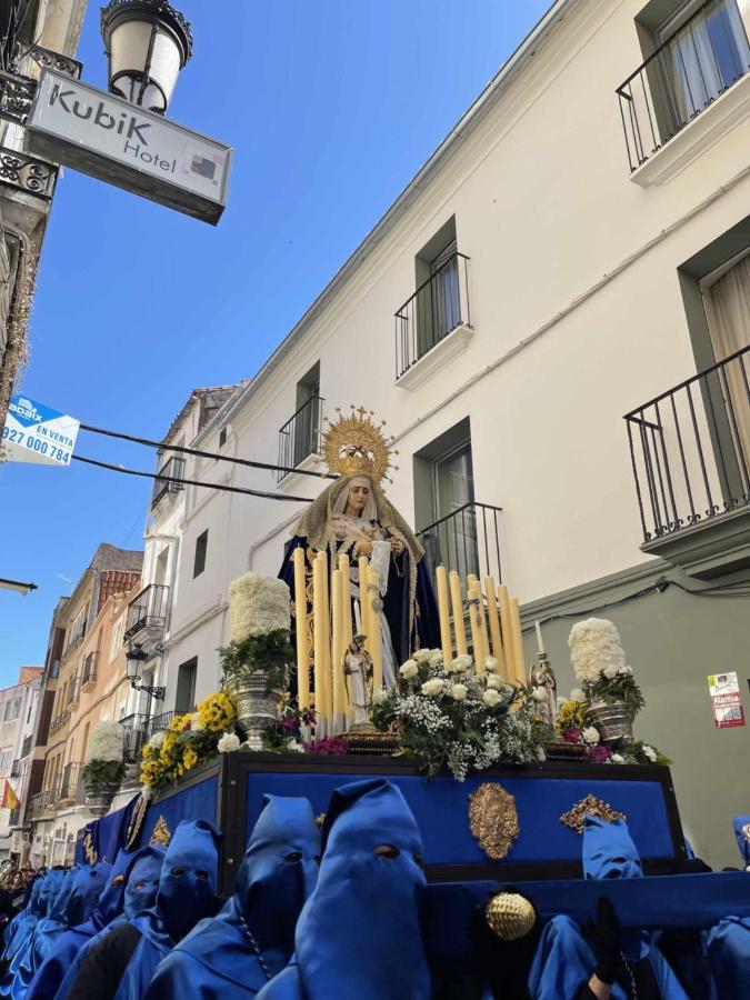 Kubik Apartamentos K3 Caceres Bagian luar foto